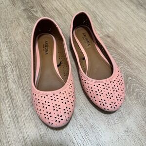 ARIZONA | Women's Coral Laser Cut Pinhole Spring Summer Casual Ballet Flats, 7.5
